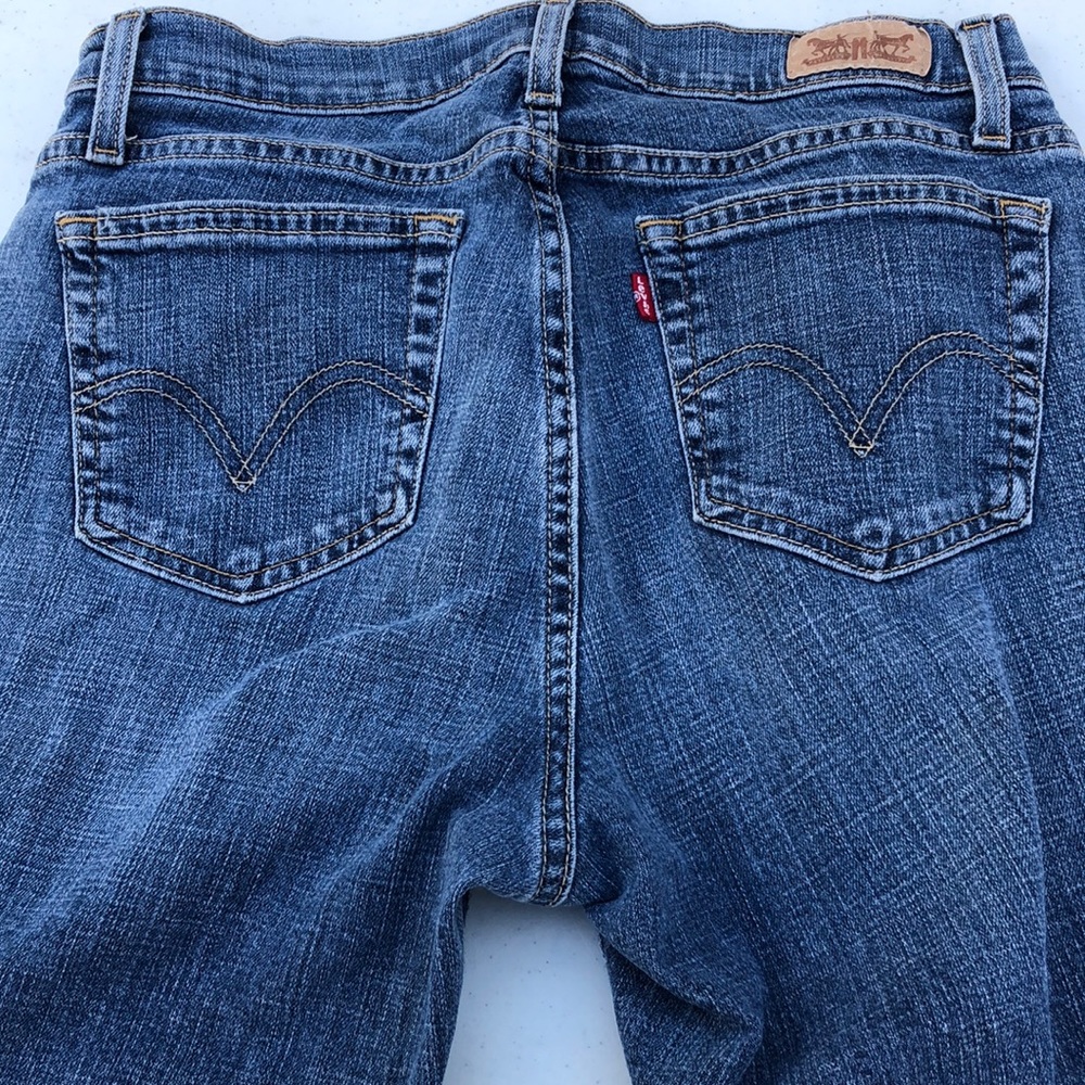 Levi’s curvy boot cut